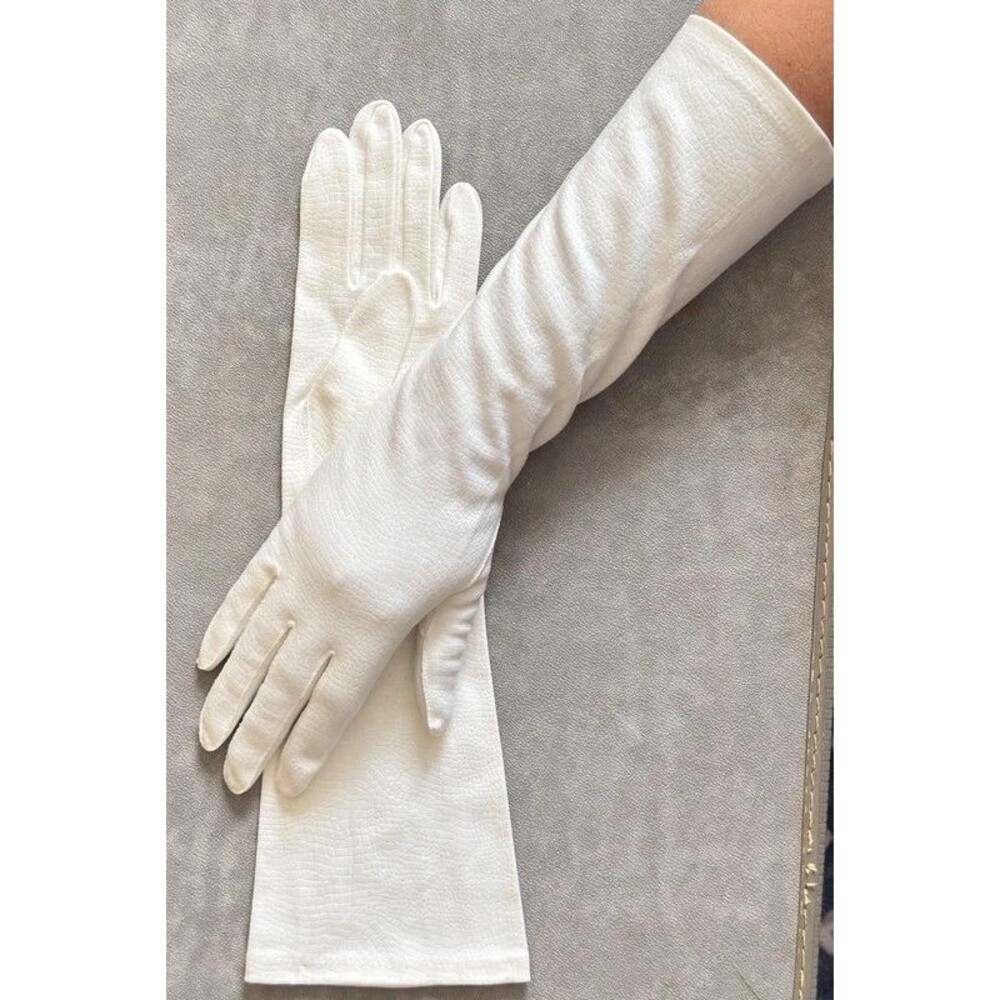 Vintage 1960’s White Textured Van Raalte Gloves Debutante Style Opera Length 14”